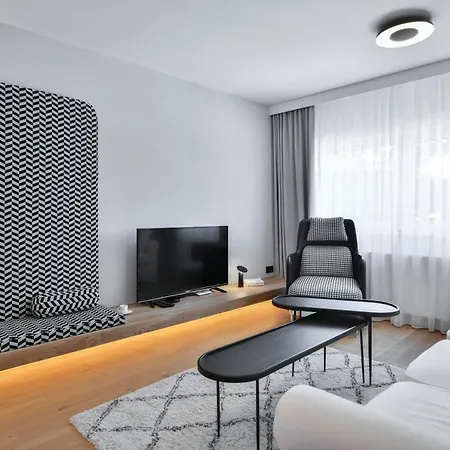 Groodvy House Daire *