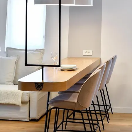 Groodvy House Daire *